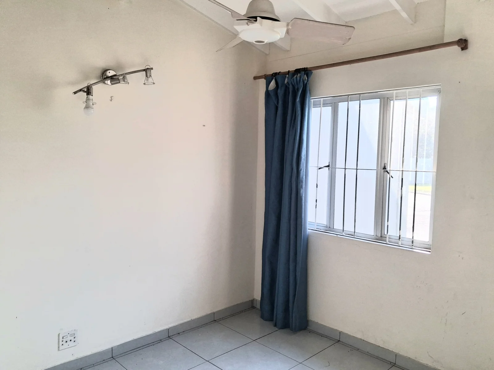 Low-maintenance home in a highly desirable area
