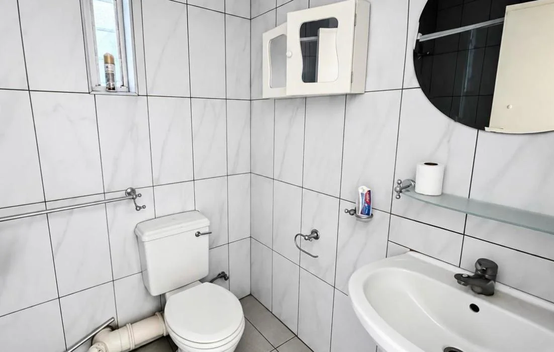 Low-maintenance home in a highly desirable area
