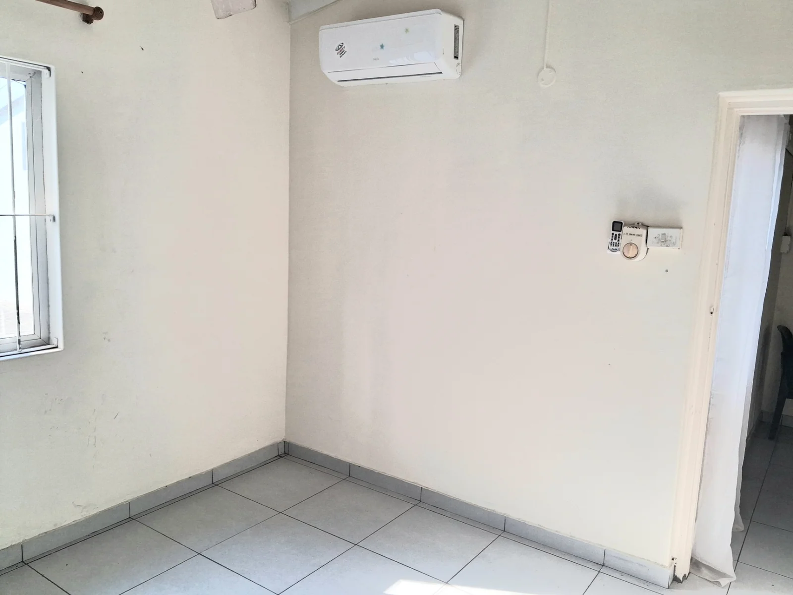 Low-maintenance home in a highly desirable area