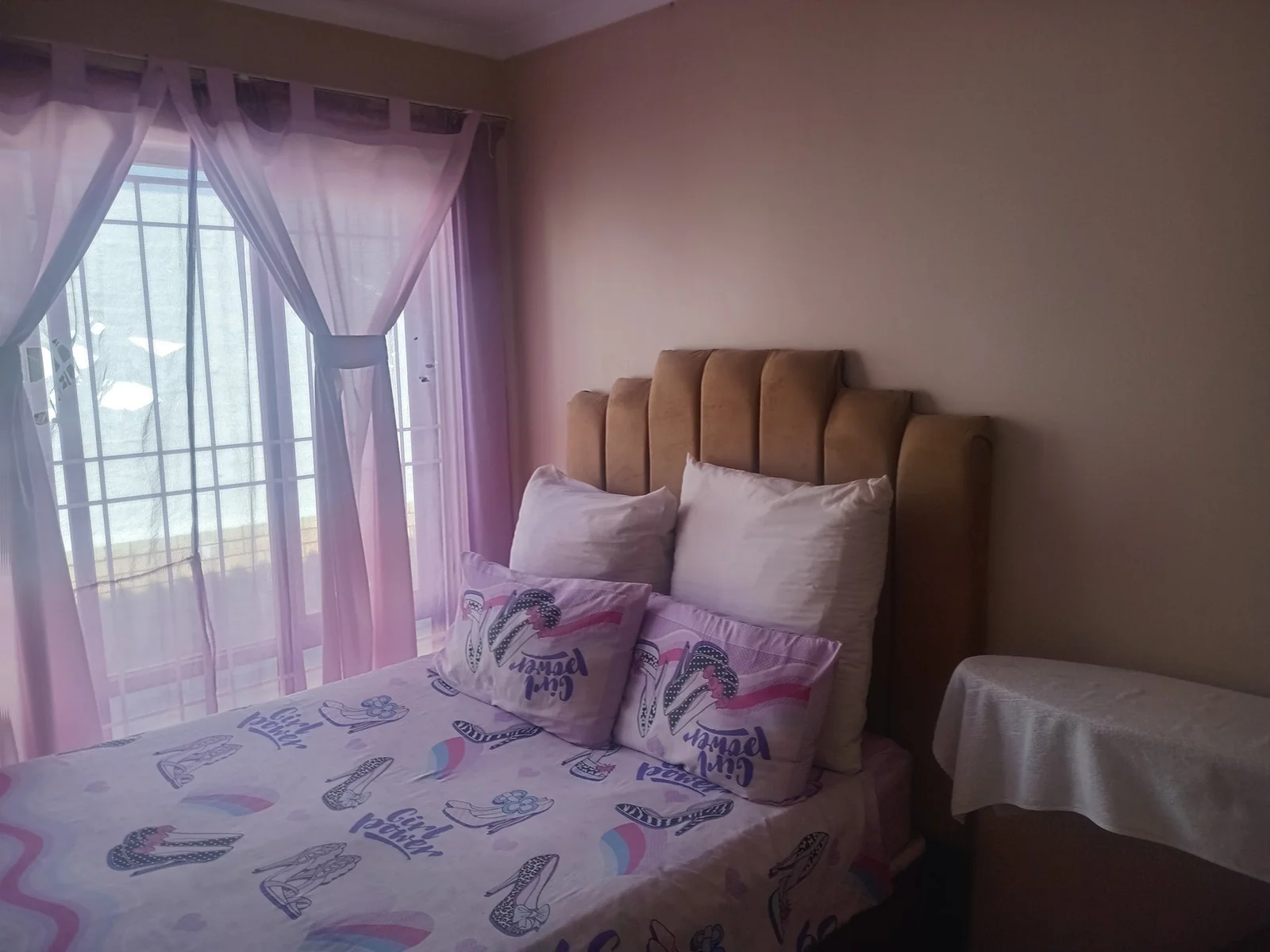 A lovely 3 bed, 2 bath in Sagewood , Midrand.
