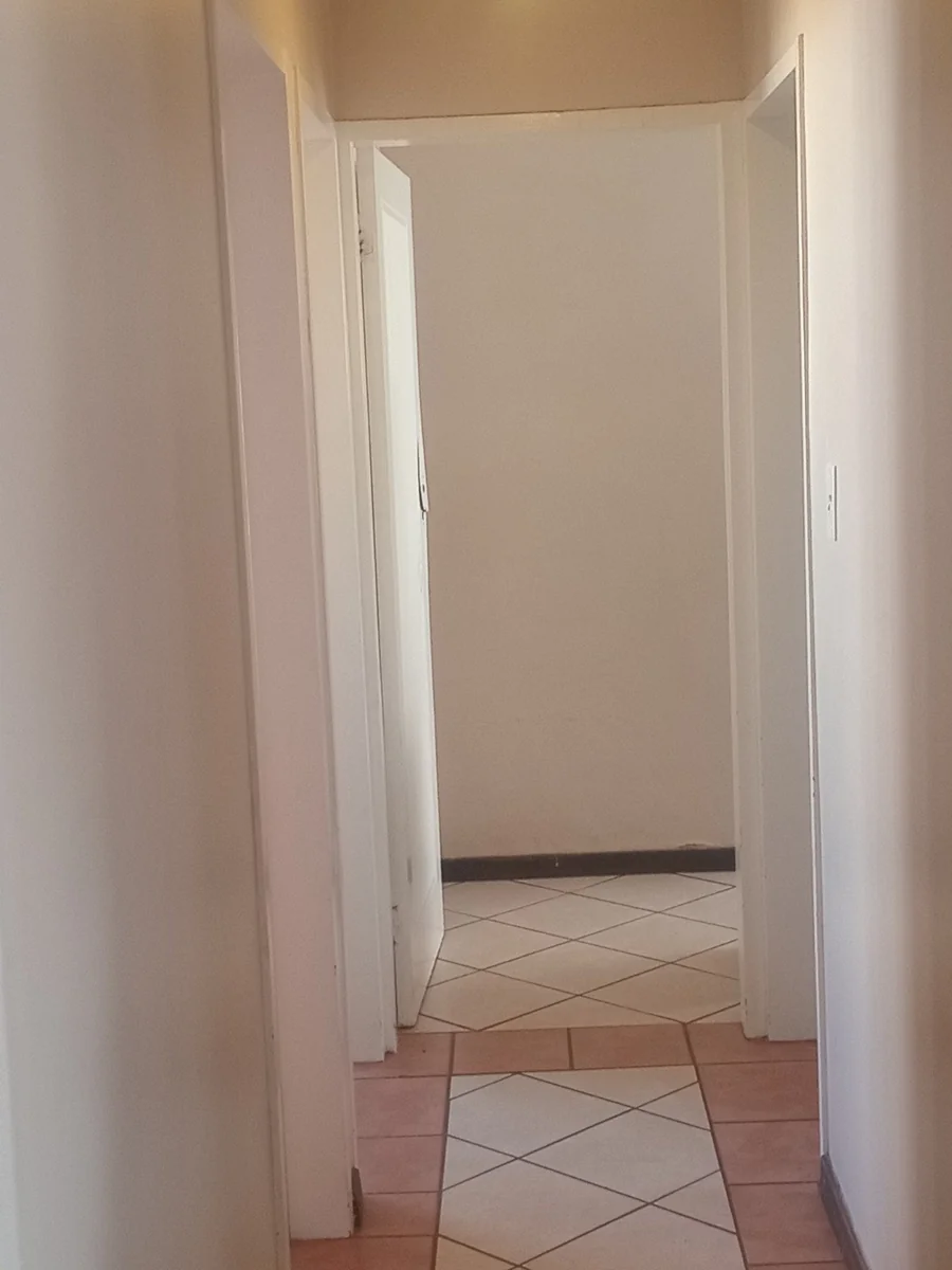A lovely 3 bed, 2 bath in Sagewood , Midrand.