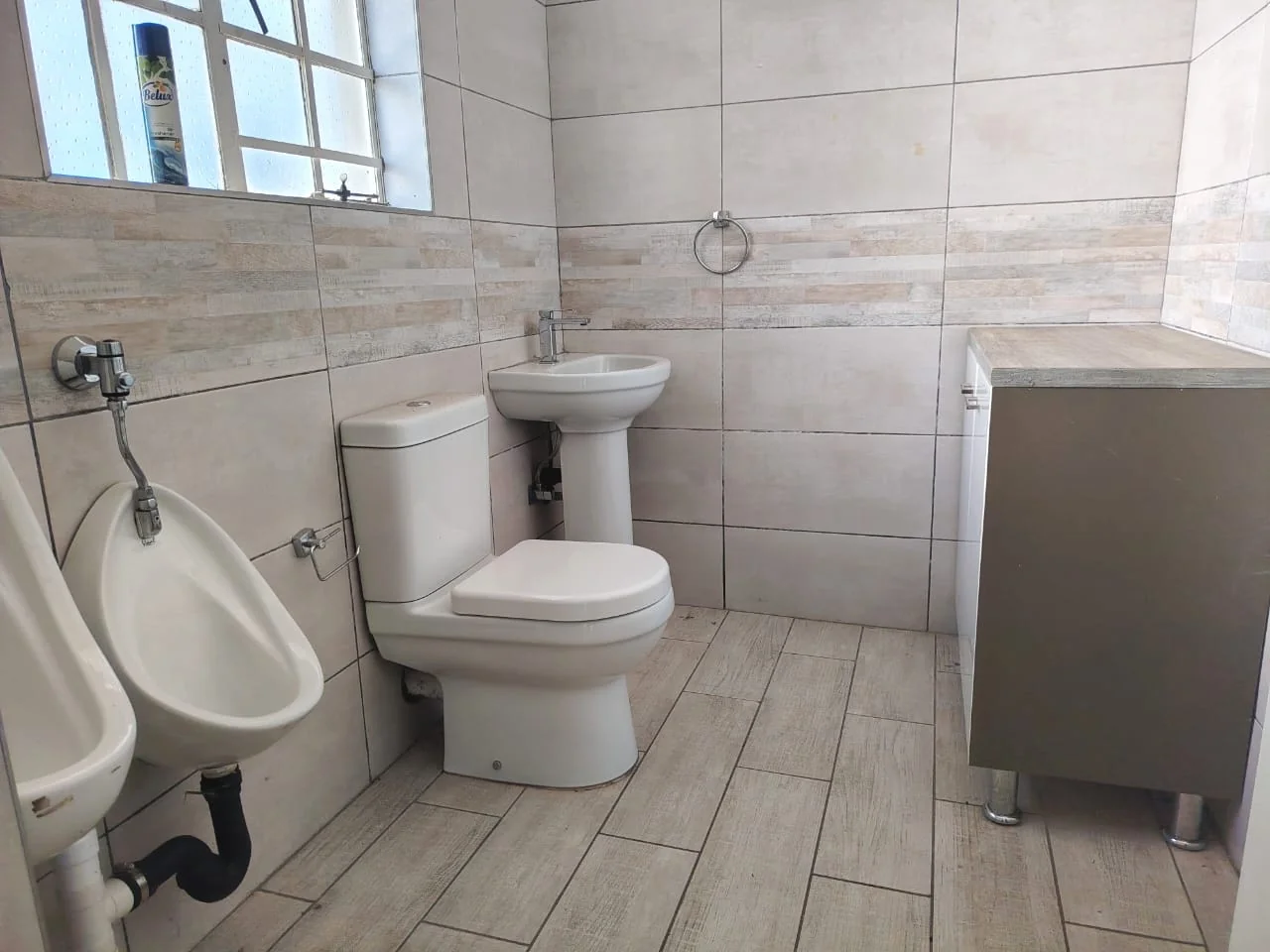 Flexible and Versatile Commercial, Business or Residential Property