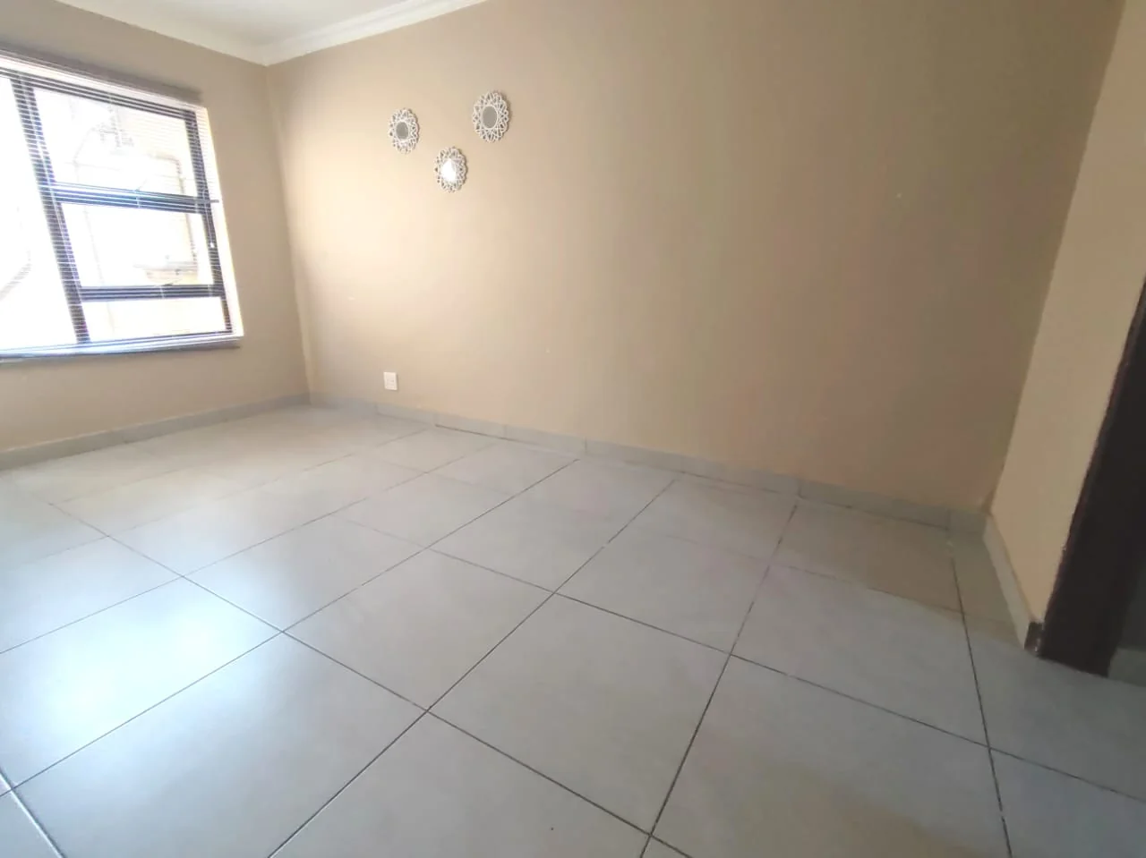 Flexible and Versatile Commercial, Business or Residential Property