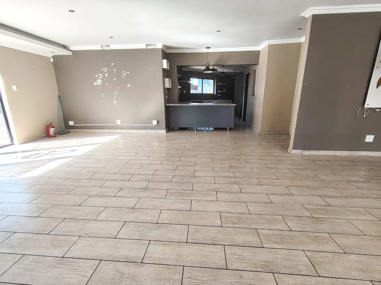 Flexible and Versatile Commercial, Business or Residential Property