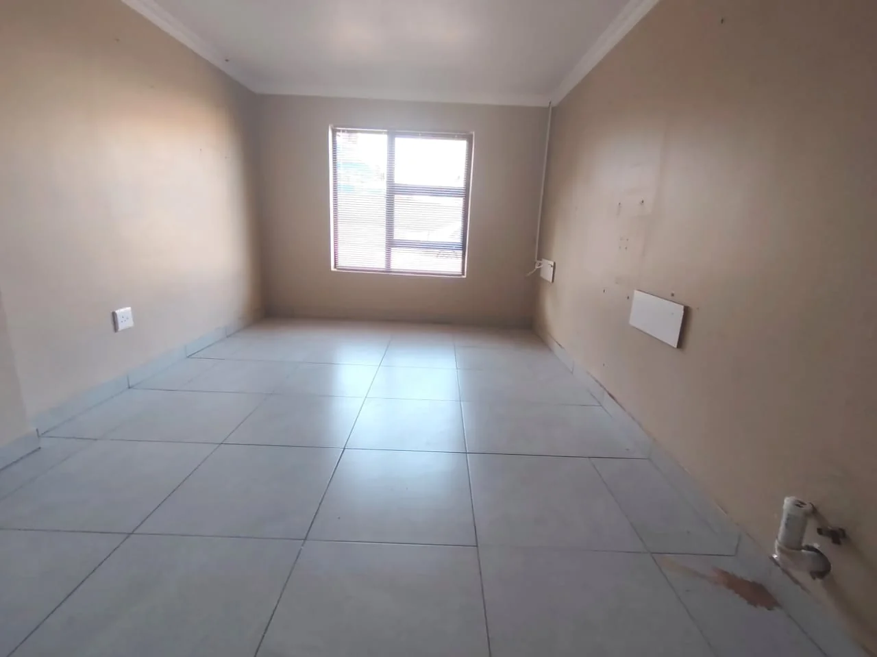 Flexible and Versatile Commercial, Business or Residential Property