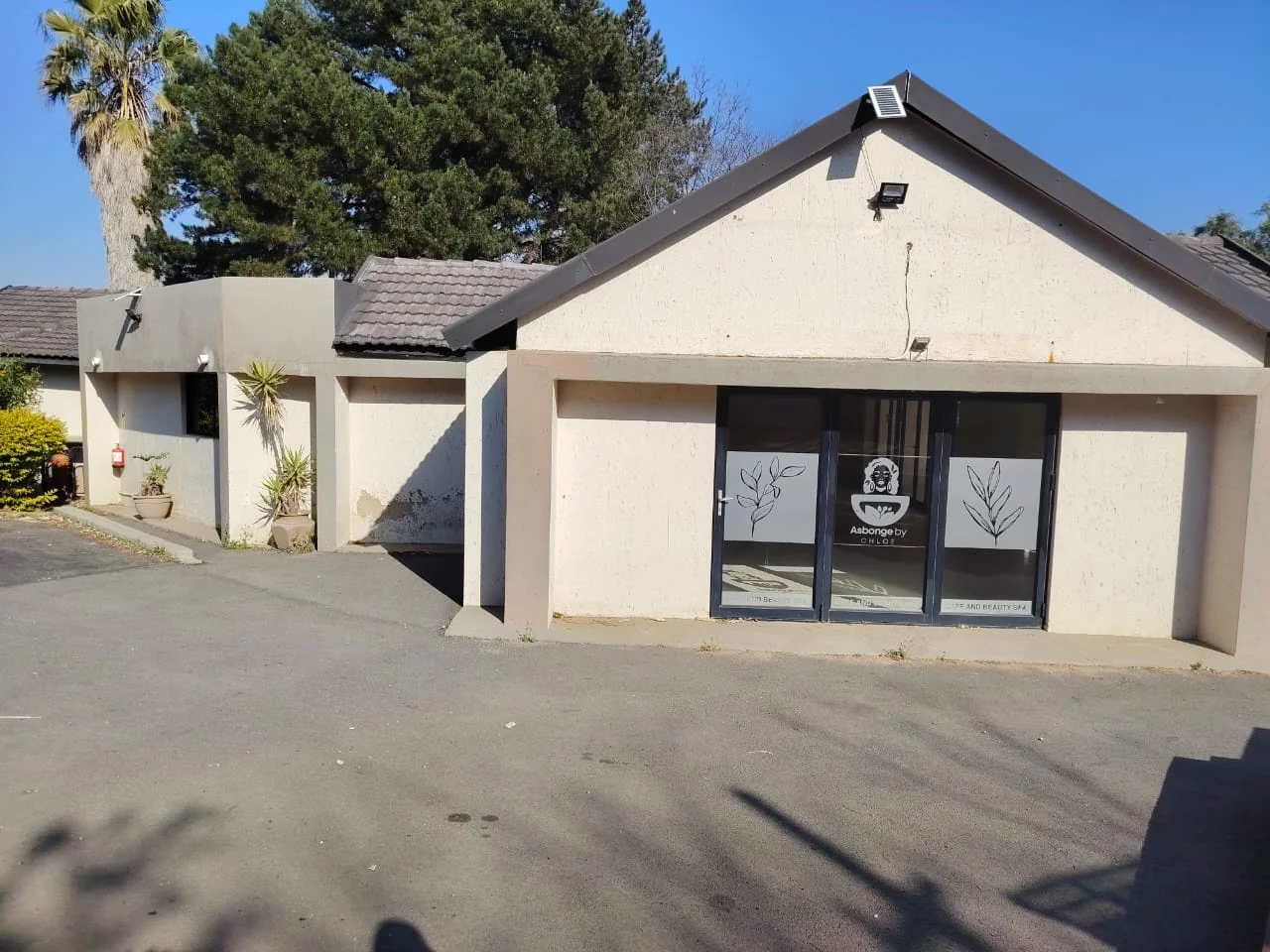 Flexible and Versatile Commercial, Business or Residential Property
