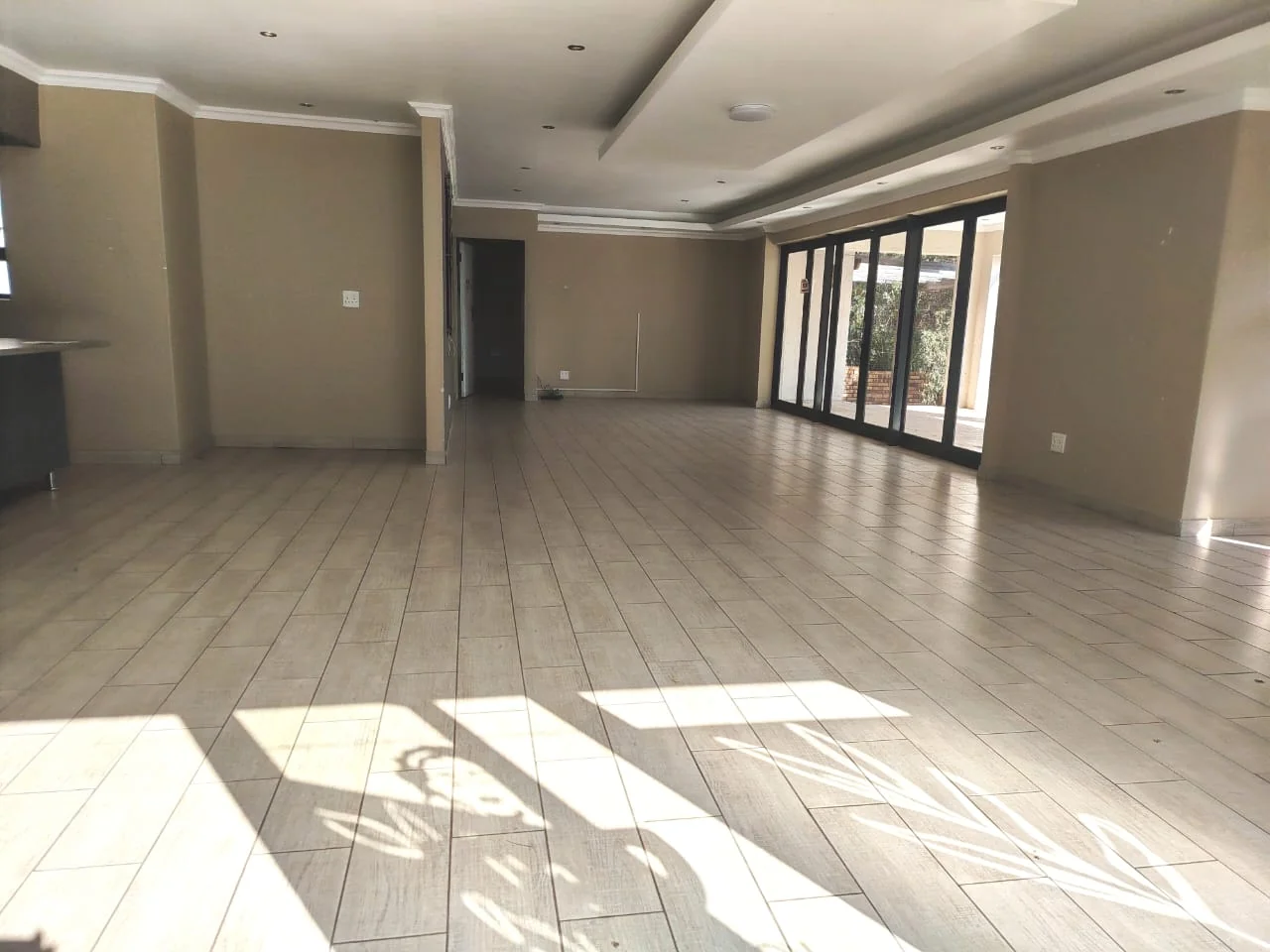 Flexible and Versatile Commercial, Business or Residential Property