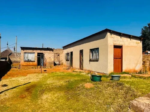 Orange Farm, Evaton
