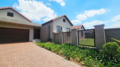 Midlands Estate, Centurion
