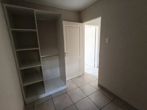 Karino, Nelspruit