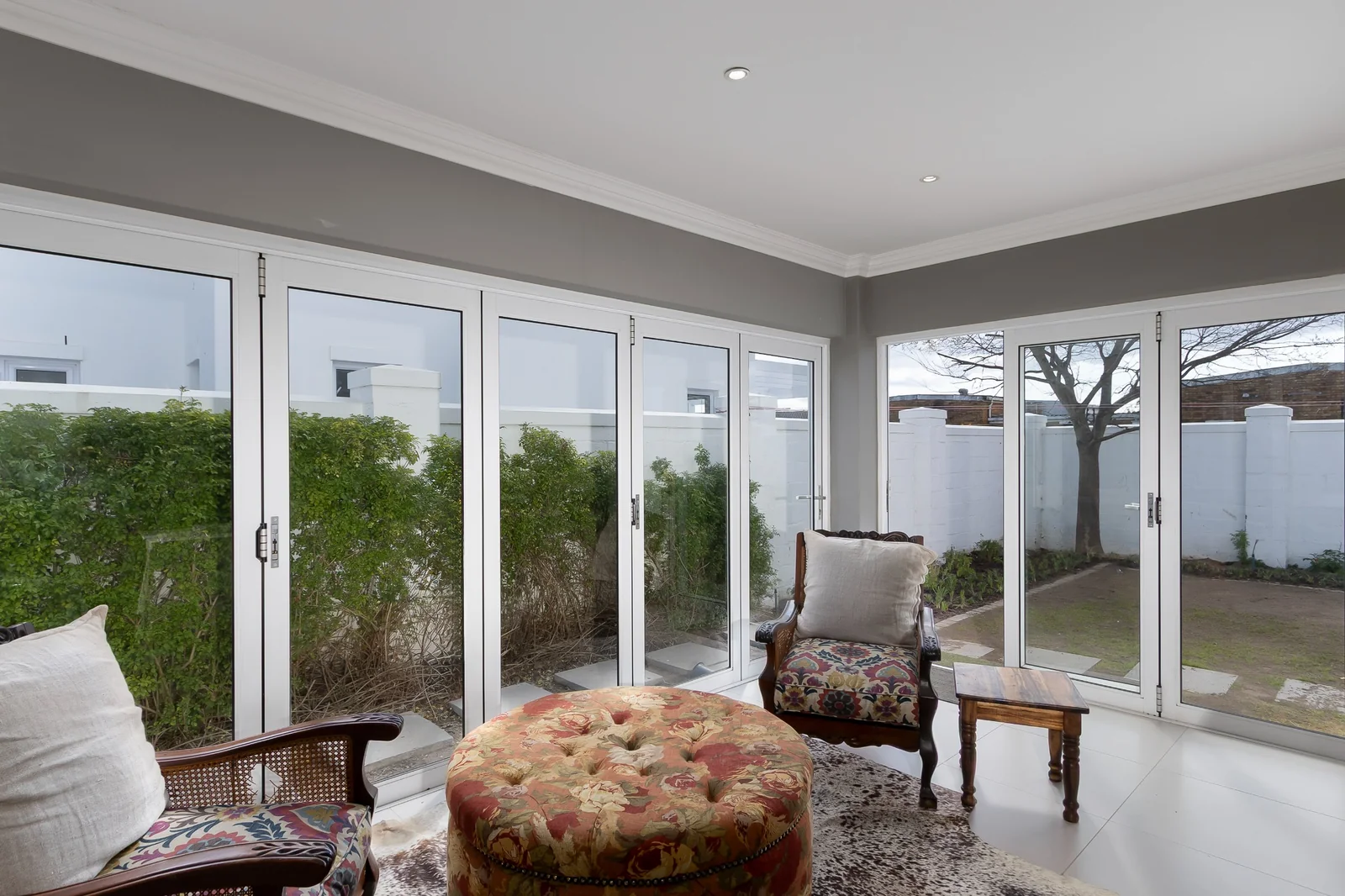 Elegant 3-bedroom home in Koelenbosch Country Estate