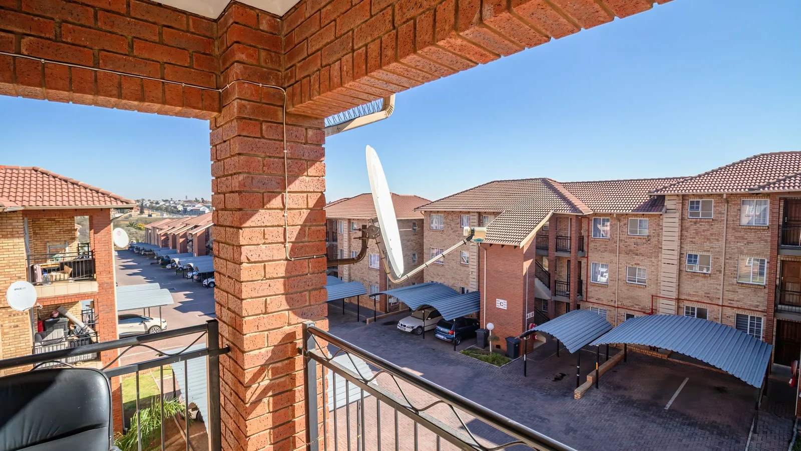 Contemporary Living in Fountain View, Noordwyk