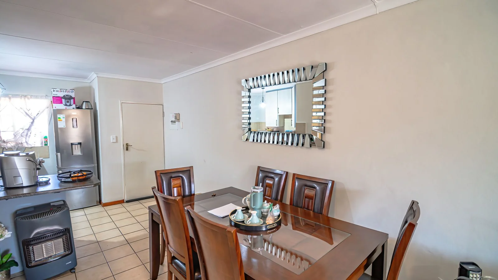 Contemporary Living in Fountain View, Noordwyk