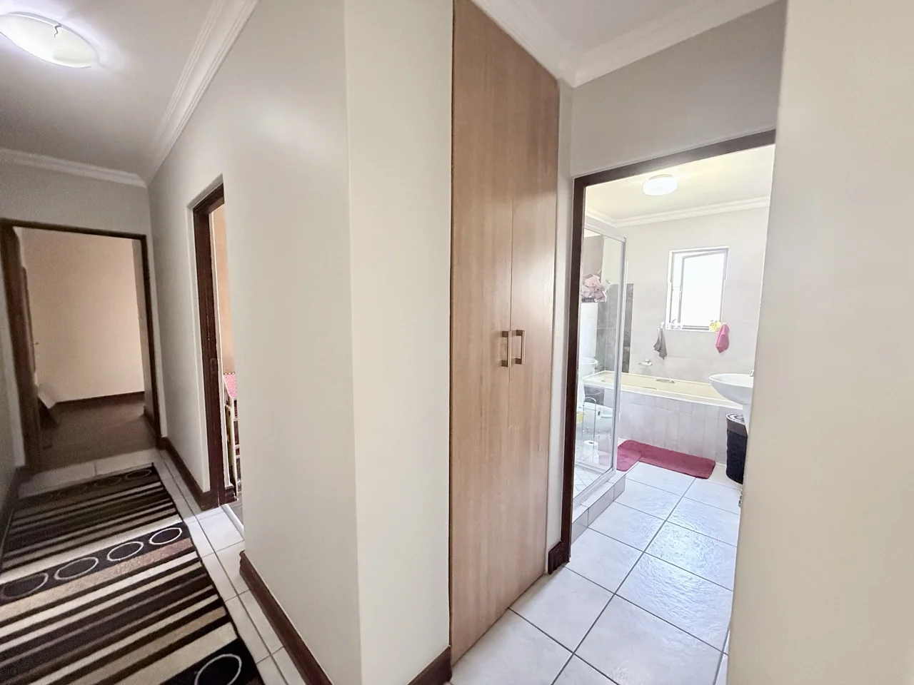3 BEDROOM TOWNHOUSE FOR RENT IN HERITAGE HILL ESTATE