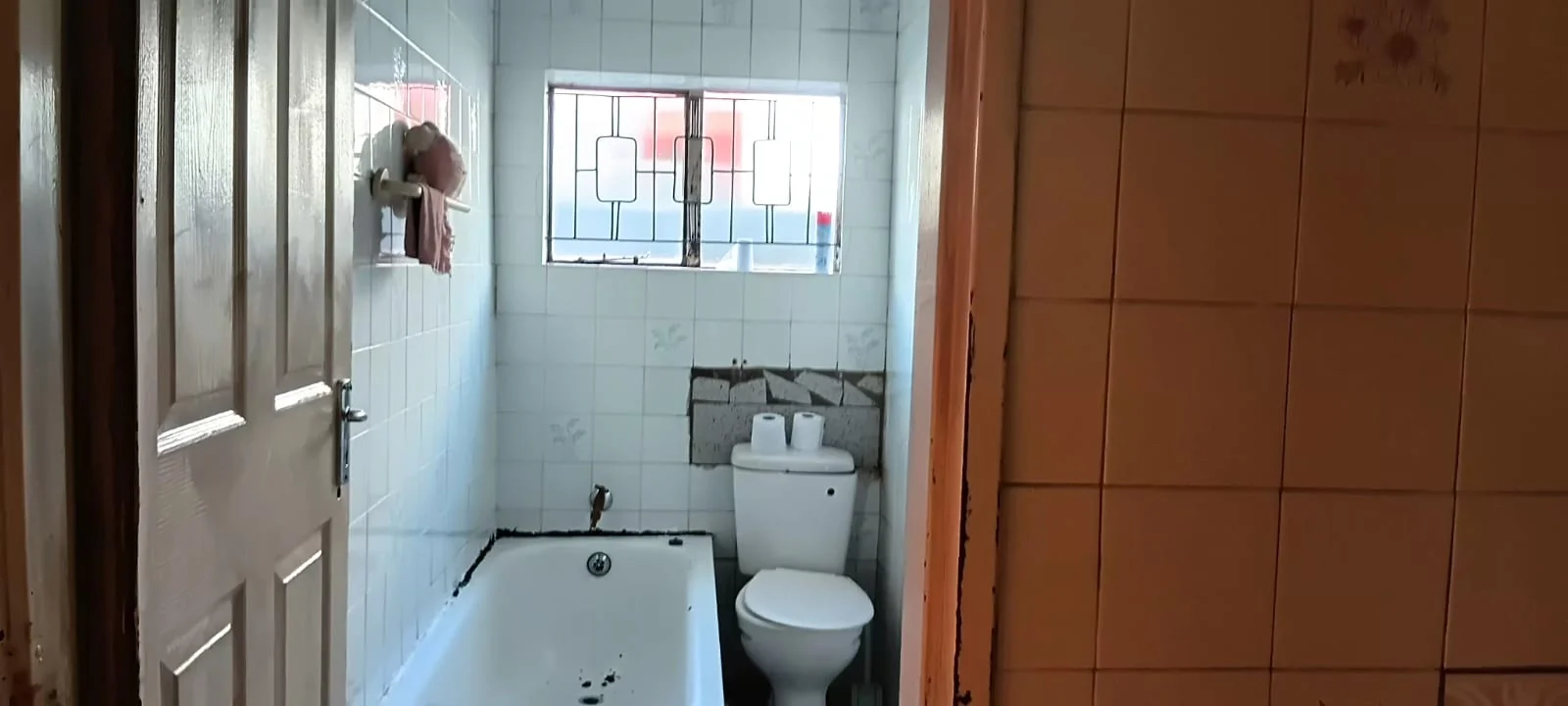 Ecaleni Section, Tembisa – Spacious Family & Investment Opportunity