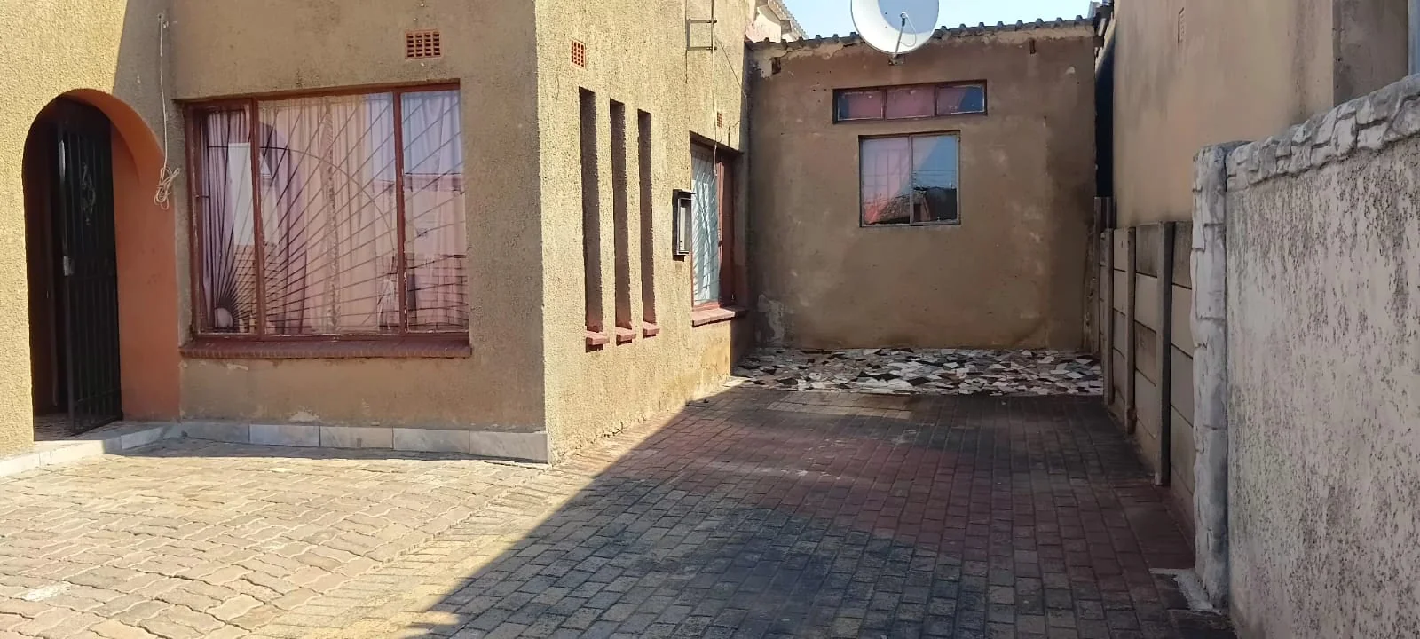 Ecaleni Section, Tembisa – Spacious Family & Investment Opportunity