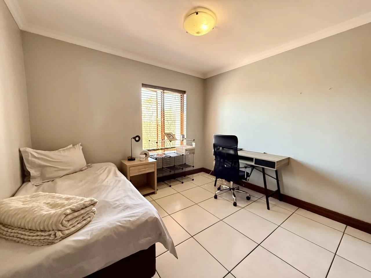 3 BEDROOM TOWNHOUSE FOR RENT IN HERITAGE HILL ESTATE