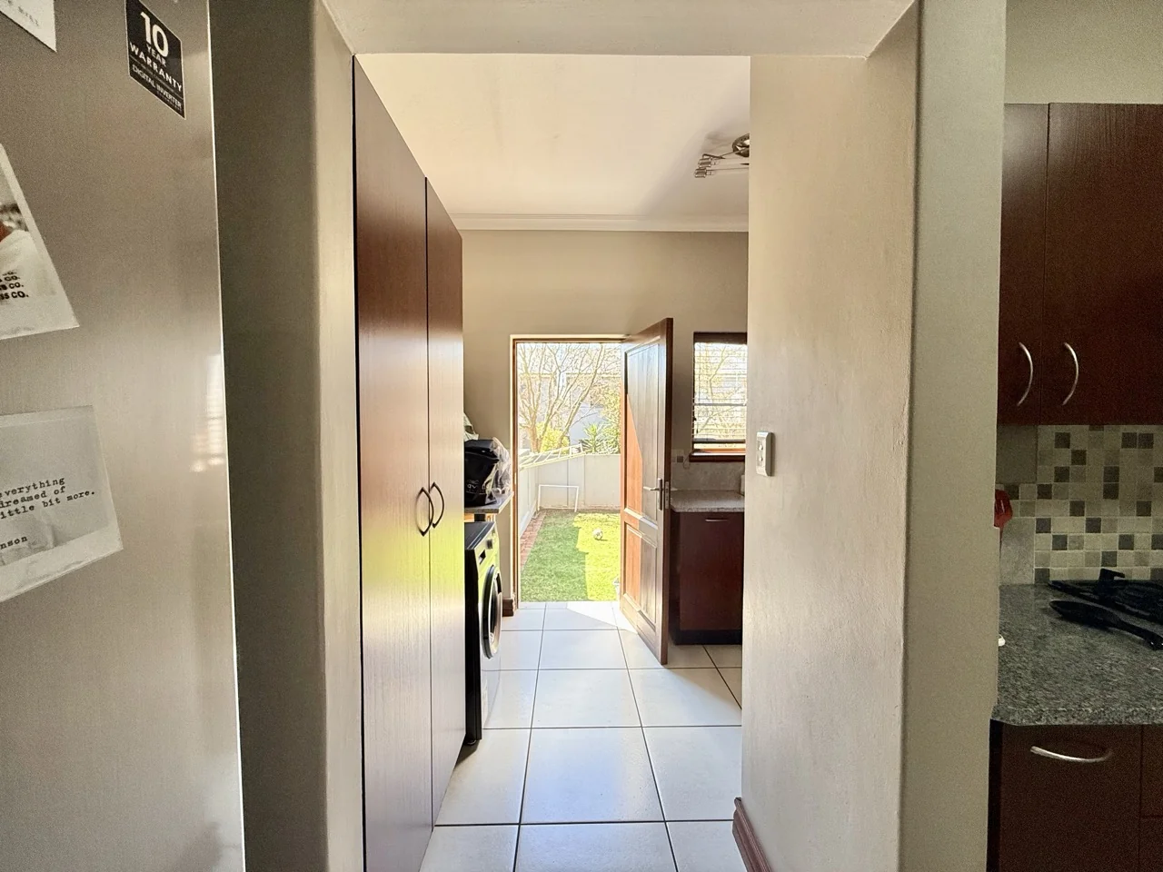 3 BEDROOM TOWNHOUSE FOR RENT IN HERITAGE HILL ESTATE