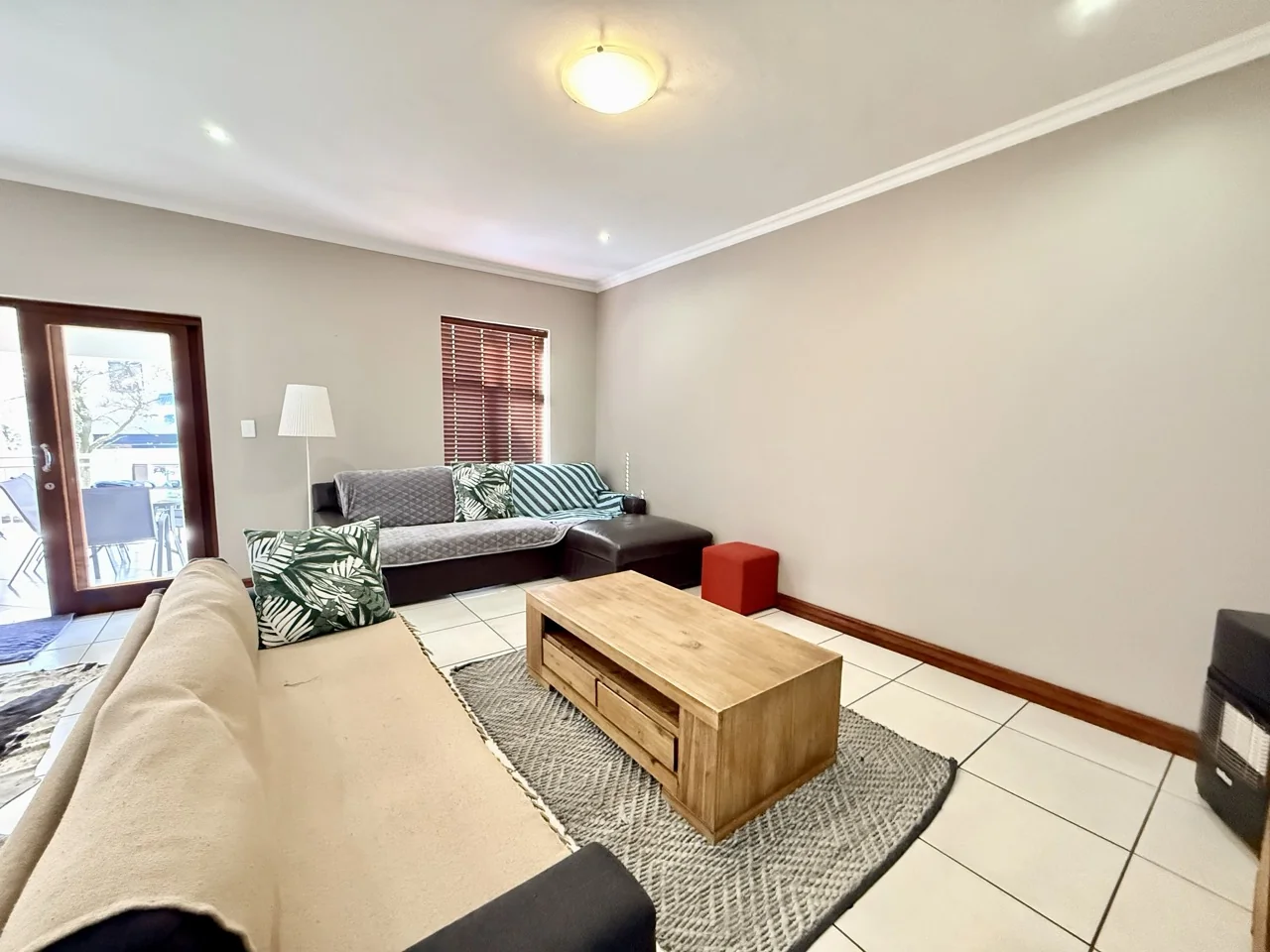 3 BEDROOM TOWNHOUSE FOR RENT IN HERITAGE HILL ESTATE