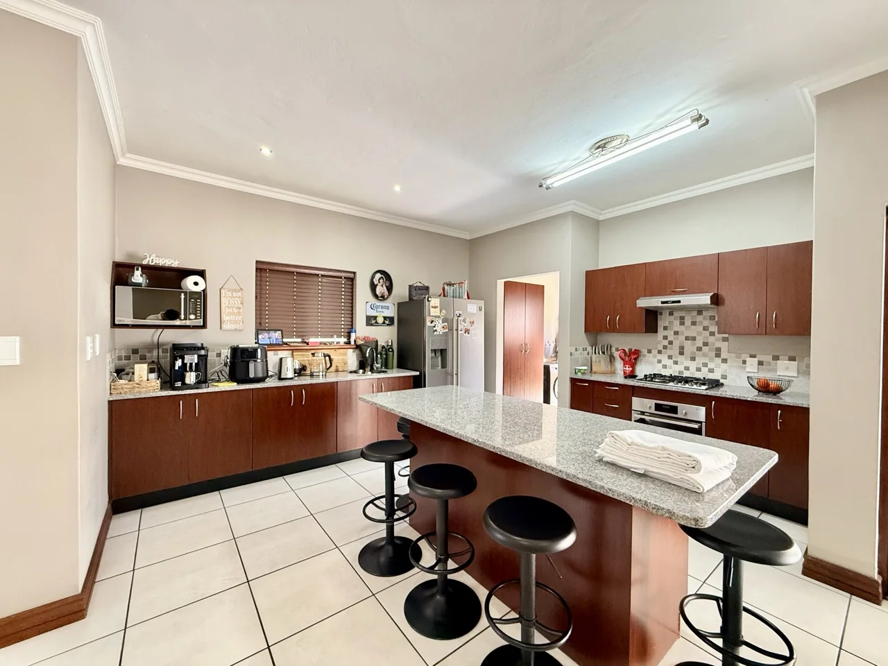 3 BEDROOM TOWNHOUSE FOR RENT IN HERITAGE HILL ESTATE