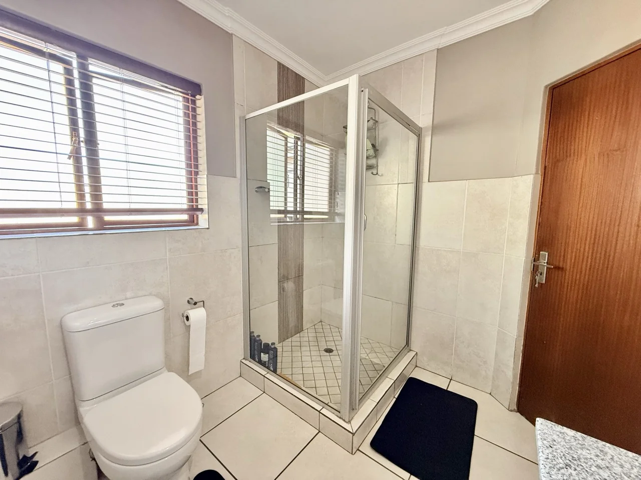3 BEDROOM TOWNHOUSE FOR RENT IN HERITAGE HILL ESTATE