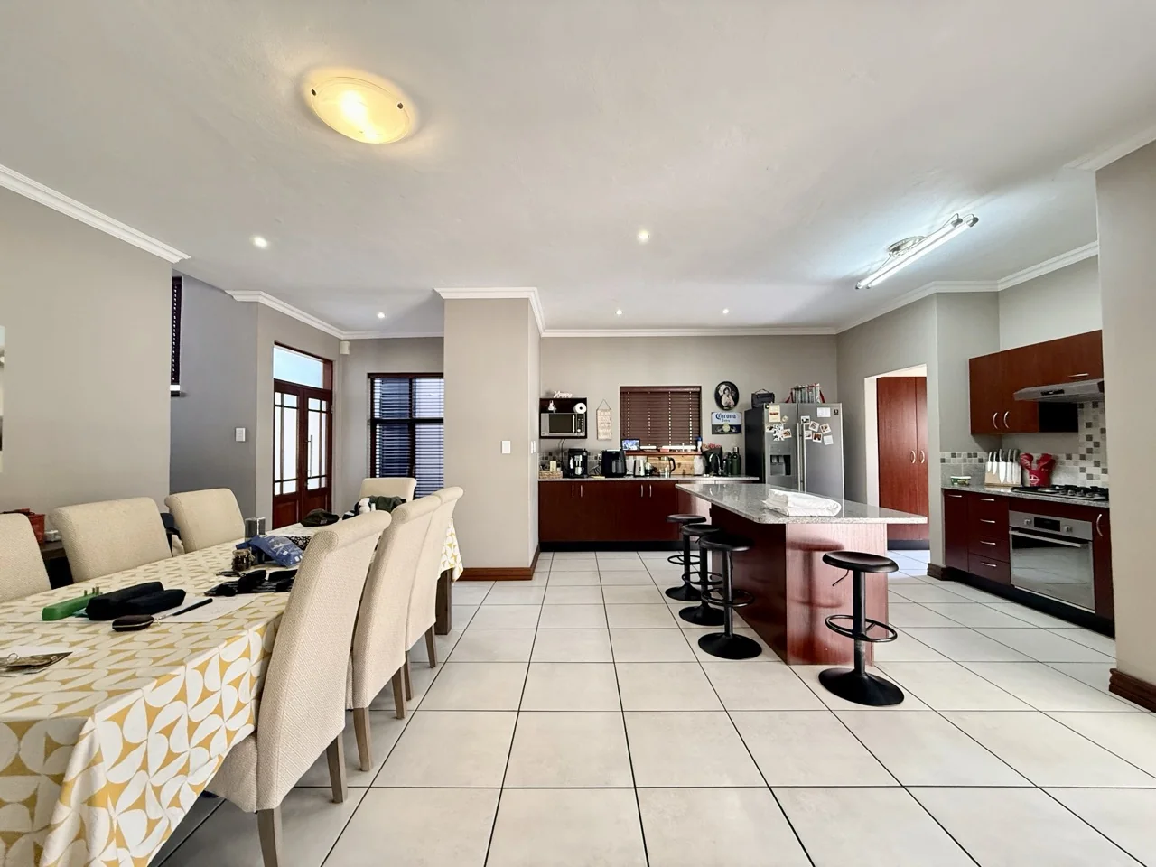 3 BEDROOM TOWNHOUSE FOR RENT IN HERITAGE HILL ESTATE