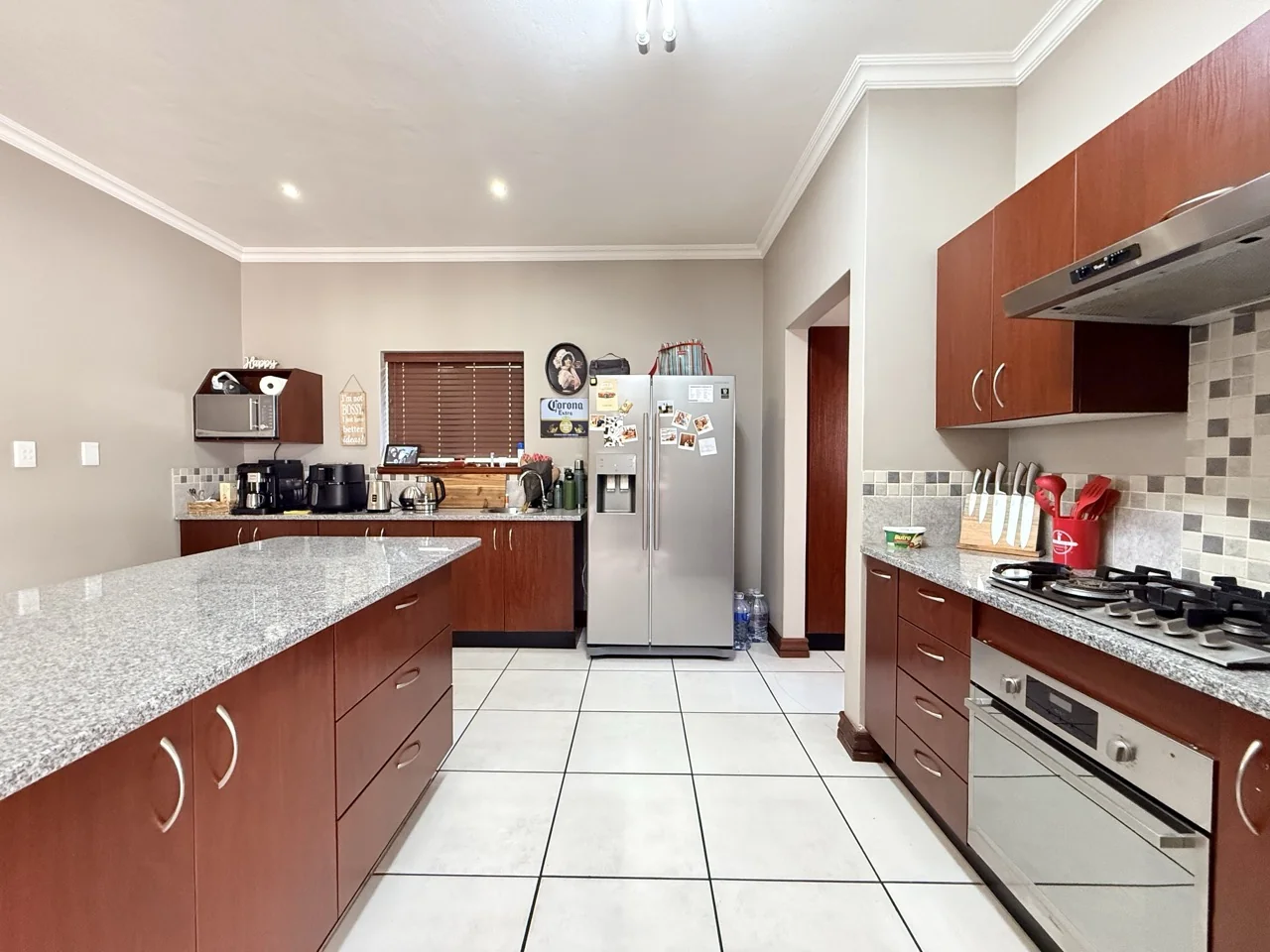 3 BEDROOM TOWNHOUSE FOR RENT IN HERITAGE HILL ESTATE