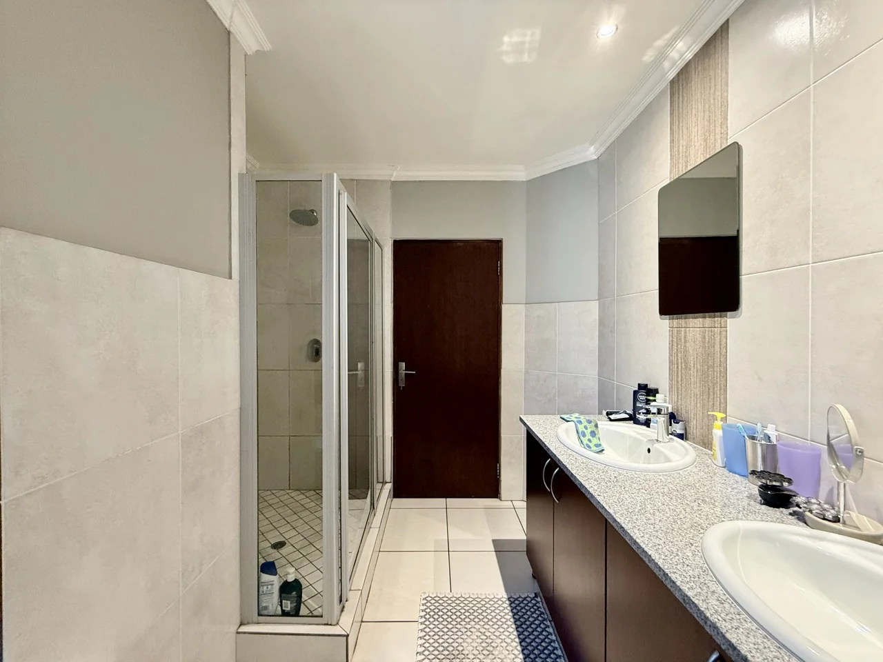 3 BEDROOM TOWNHOUSE FOR RENT IN HERITAGE HILL ESTATE