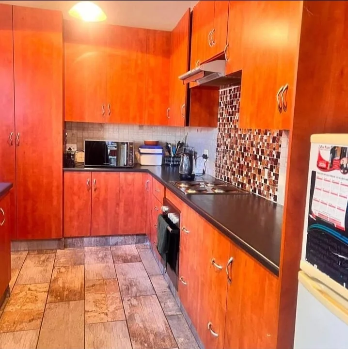 Beautiful 3 Bedroom home with a spacious yard nestled in the peaceful streets of Brackendowns.