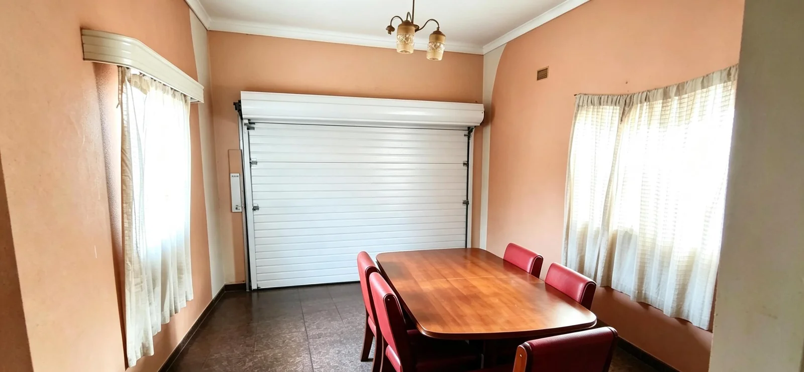 Spacious Family Home with Excellent Transport Access.