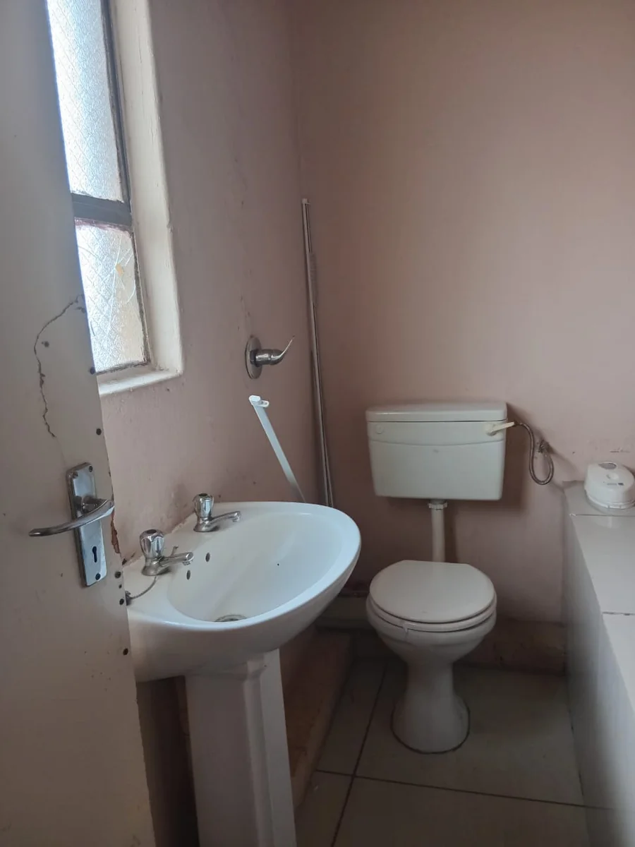 Double-storey House For Rent in Tlhabane West