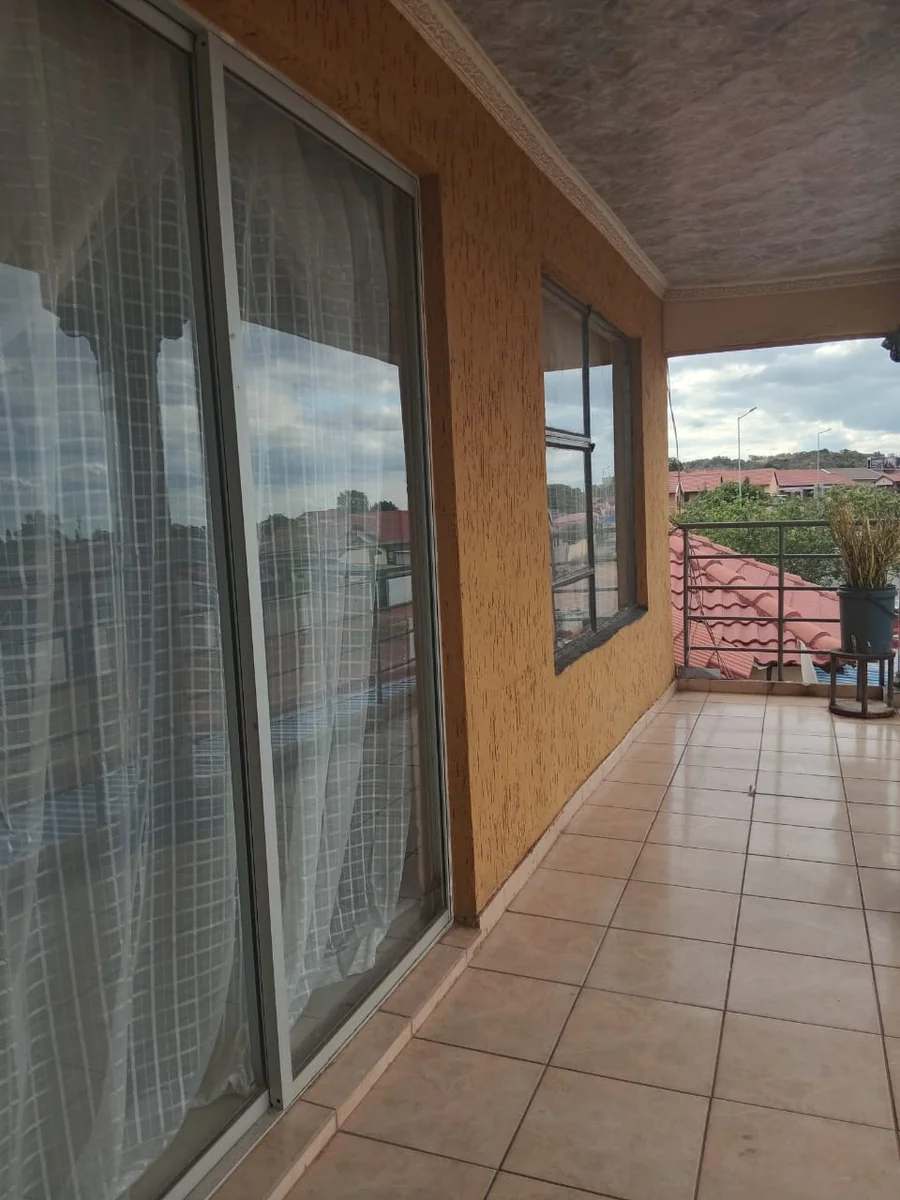 Double-storey House For Rent in Tlhabane West