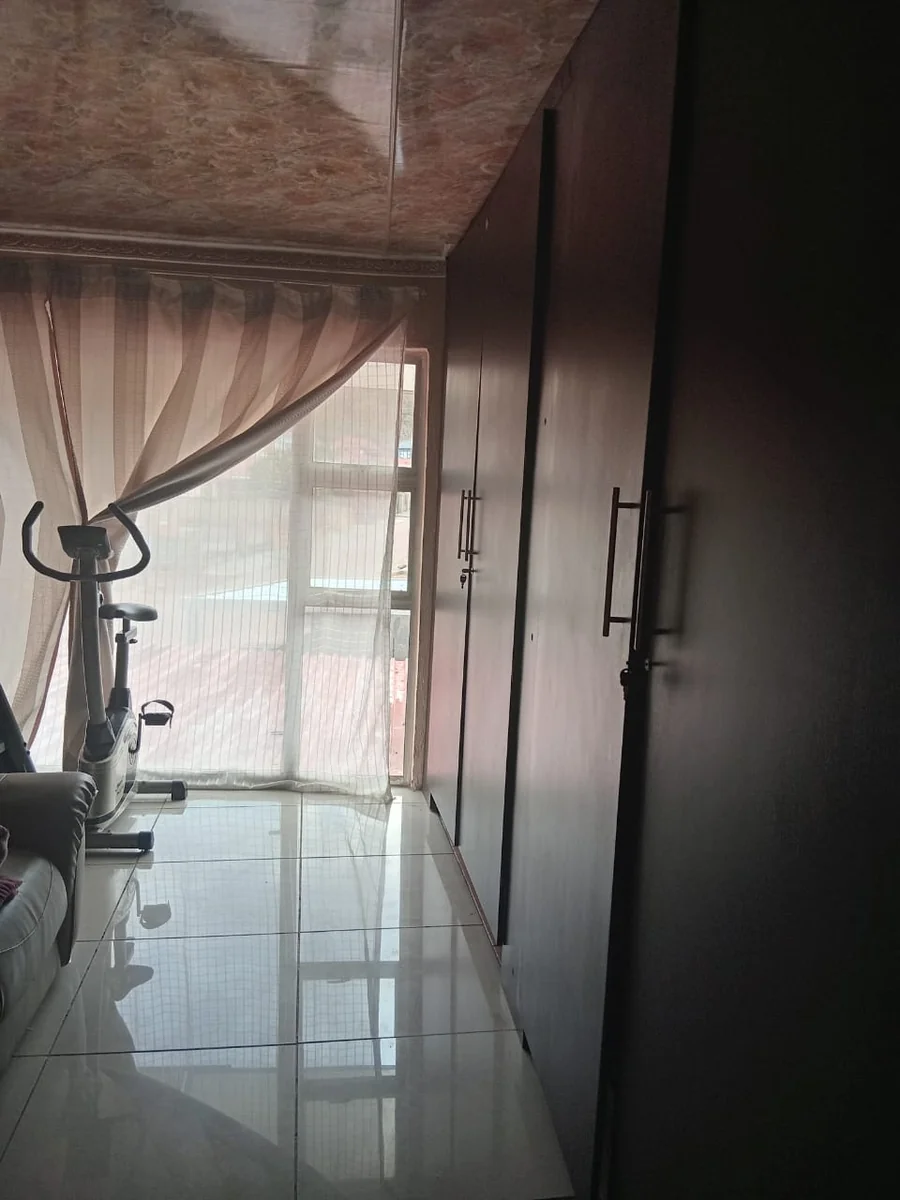 Double-storey House For Rent in Tlhabane West