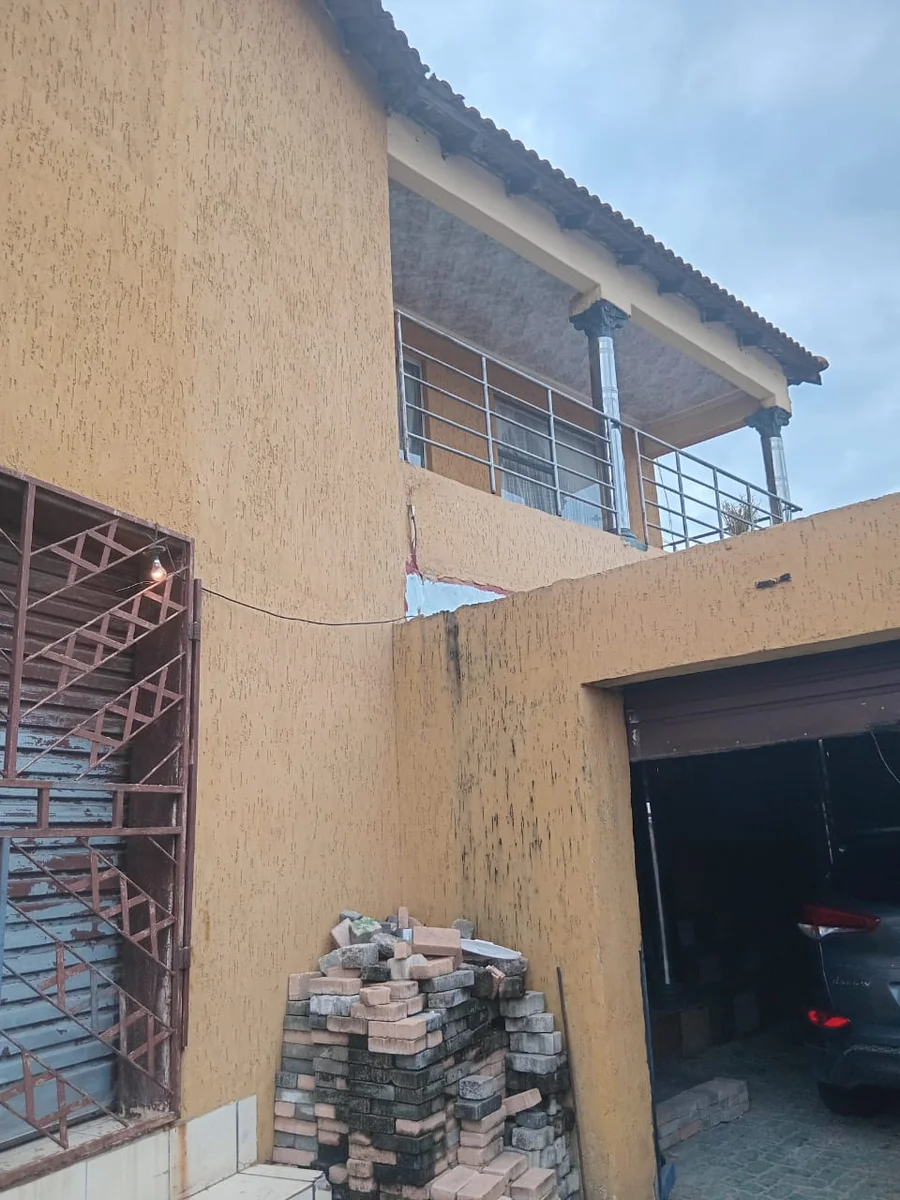 Double-storey House For Rent in Tlhabane West