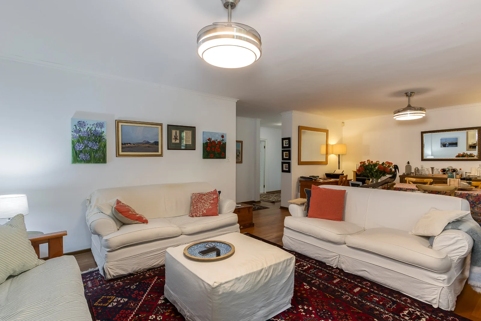 EXECUTIVE LIVING IN THE HEART OF OLD STELLENBOSCH