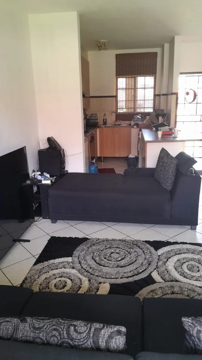 2-Bedroom Ground-Floor Apartment in Secure Estate
