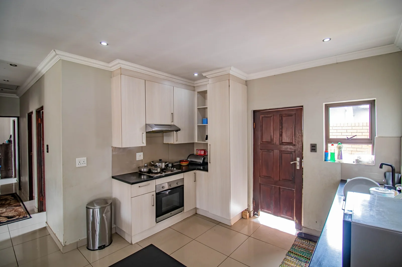 3-Bedroom, 2-Bathroom Family Home with Double Automated Garage To RENT in Parklands Secure Estate, Clayville