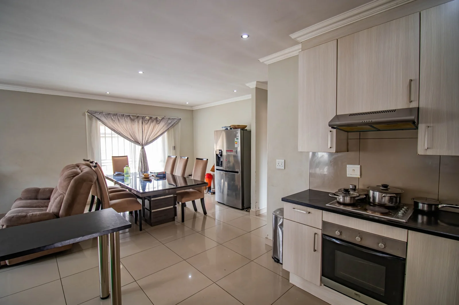 3-Bedroom, 2-Bathroom Family Home with Double Automated Garage To RENT in Parklands Secure Estate, Clayville