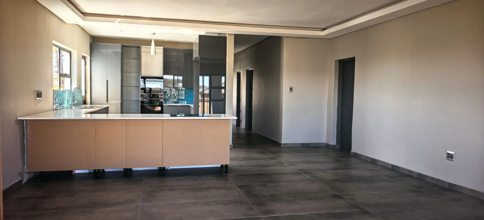 MODERN SINGLE-STOREY HOME IN BENDOR MEADOWS