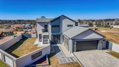 Raslouw, Centurion
