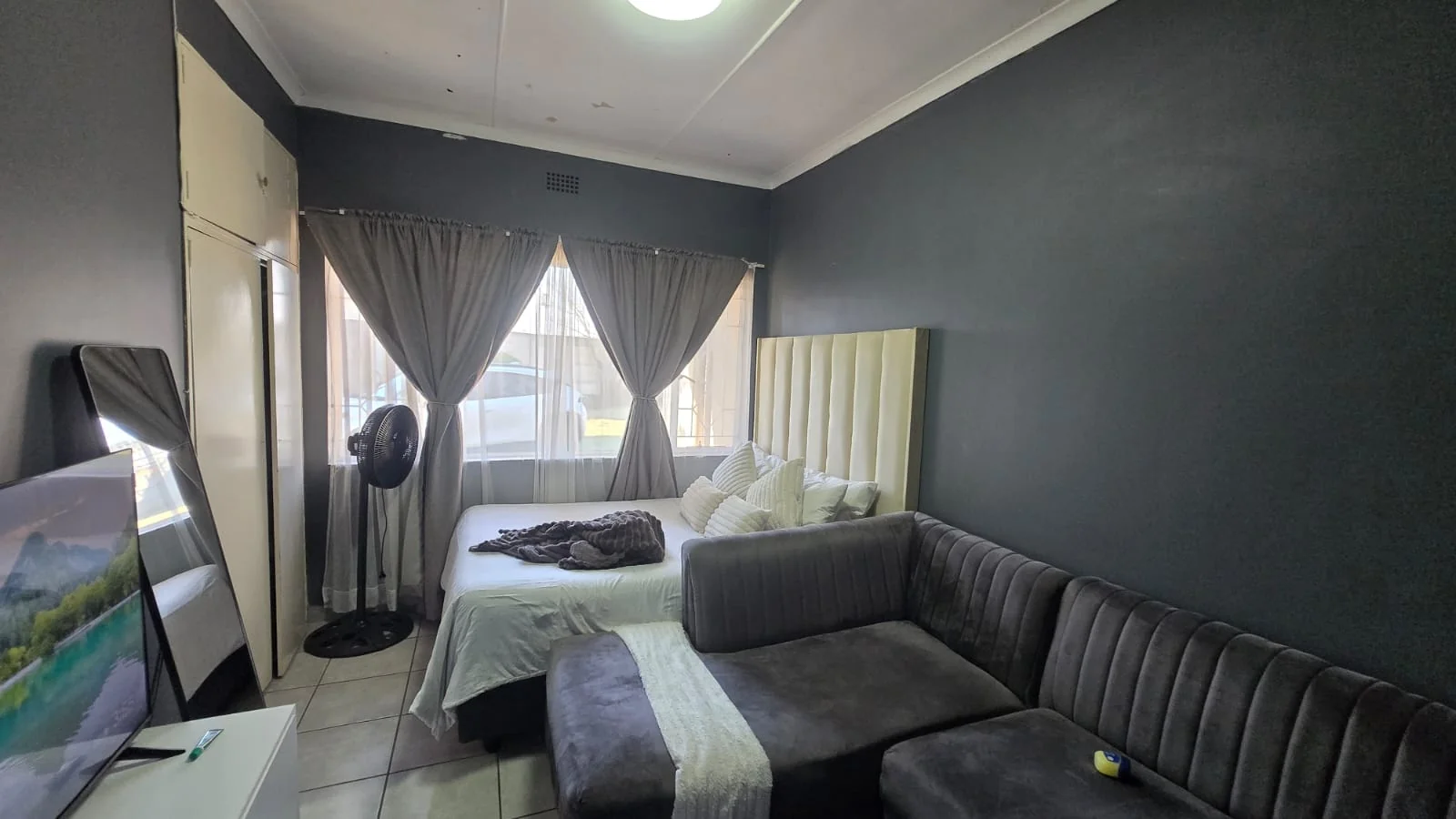 Income-Generating 5-Unit Investment | Rental Growth Potential | Birchleigh Ext 1