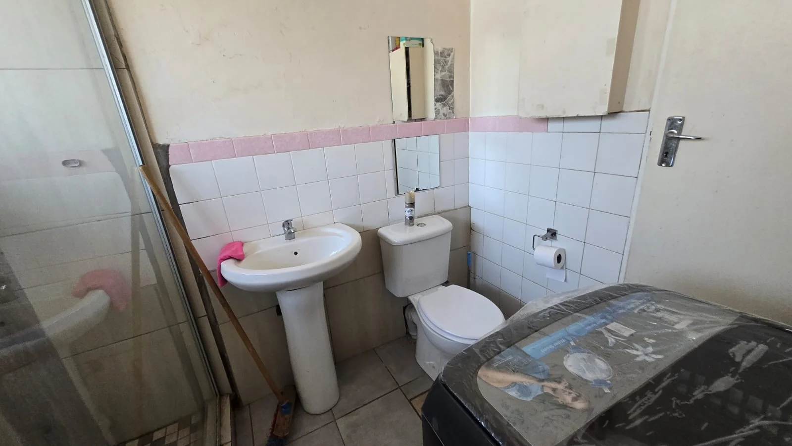 Income-Generating 5-Unit Investment | Rental Growth Potential | Birchleigh Ext 1