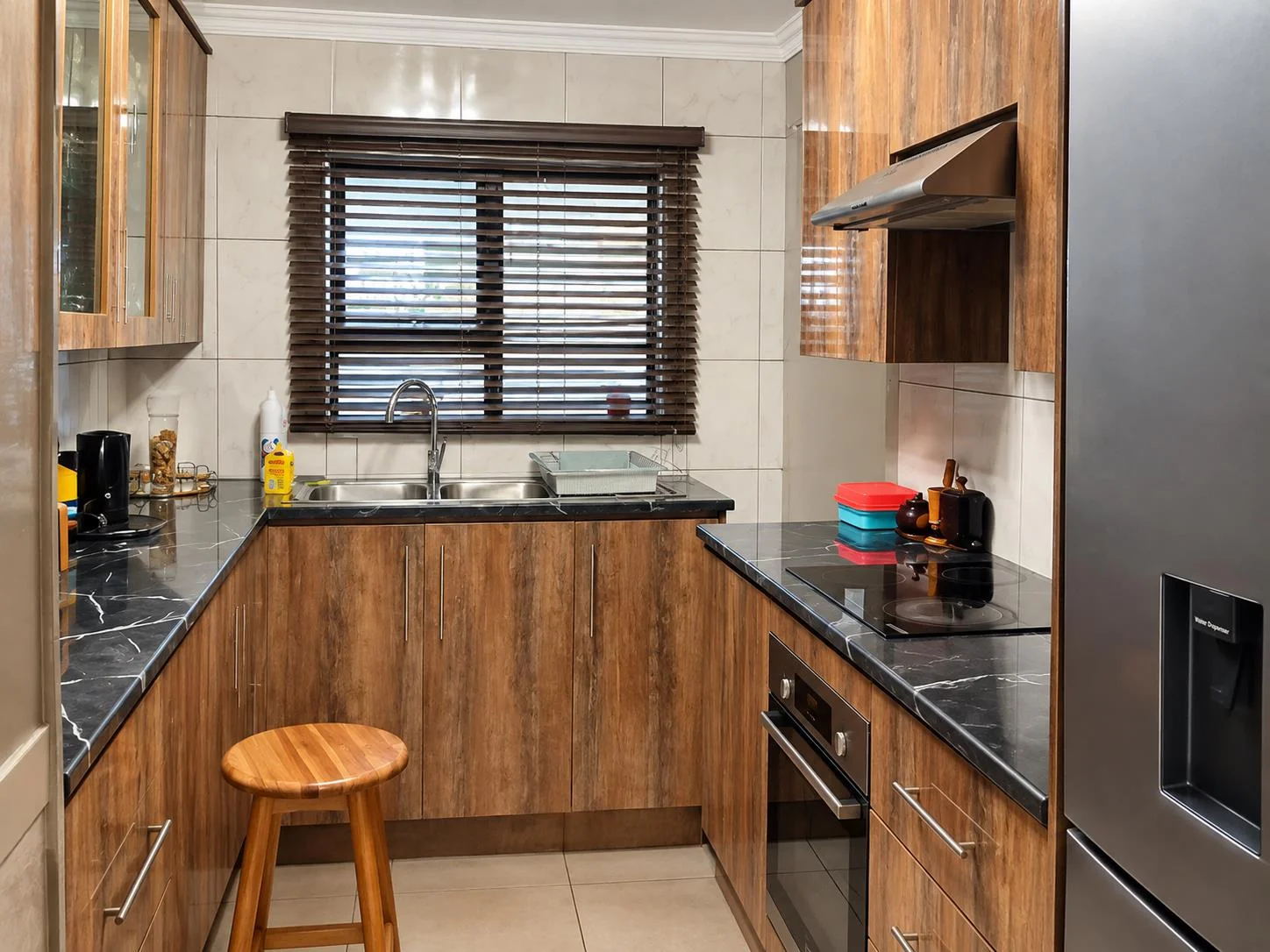 Spacious Family Home with Large Garage & Separate Flatlet