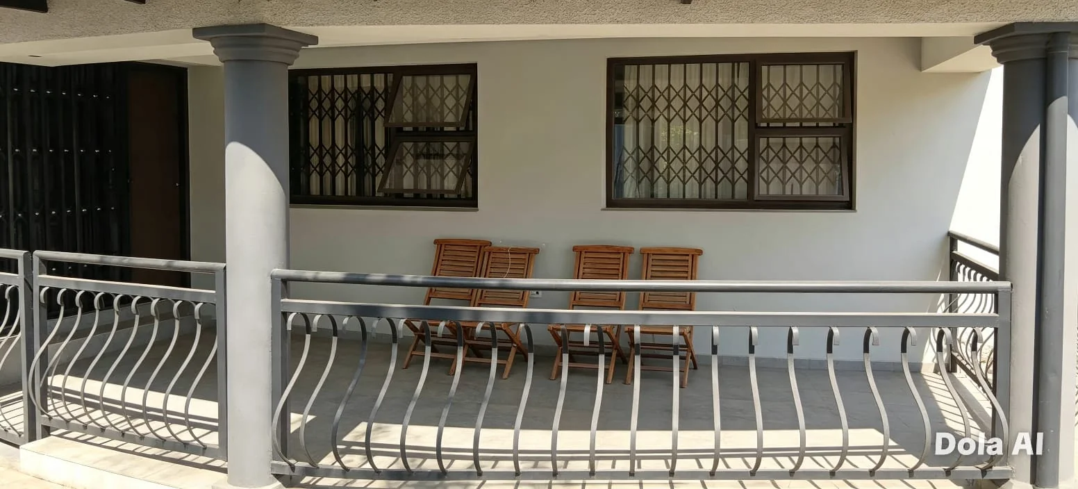 Spacious Family Home with Large Garage & Separate Flatlet