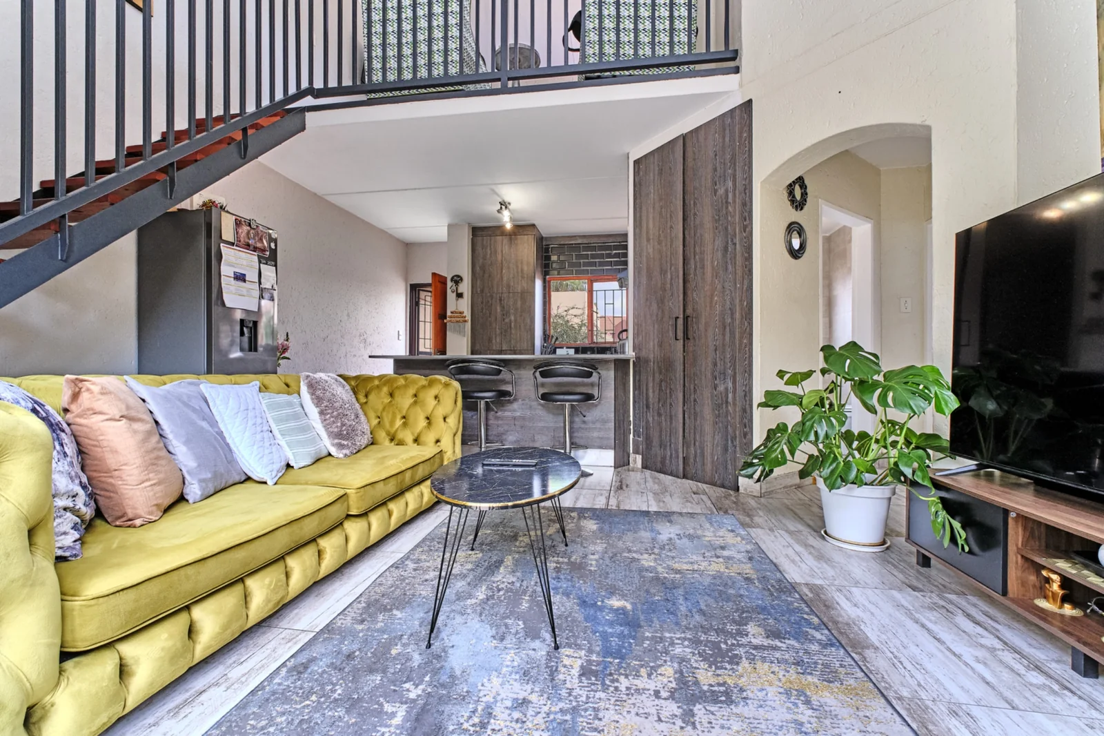 2 Bed, 1 Bath Apartment Including Loft For Sale In Bromhof.