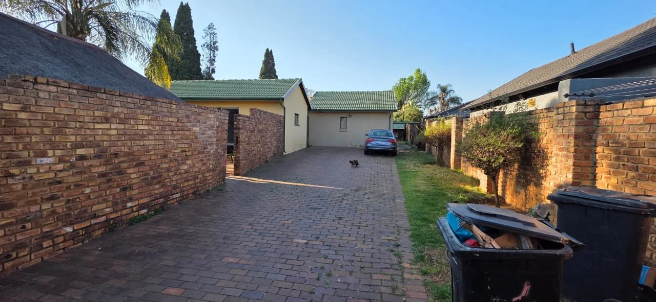 Investment Opportunity | 3-Bedroom Home + Flatlet | R20,000 Rental Income