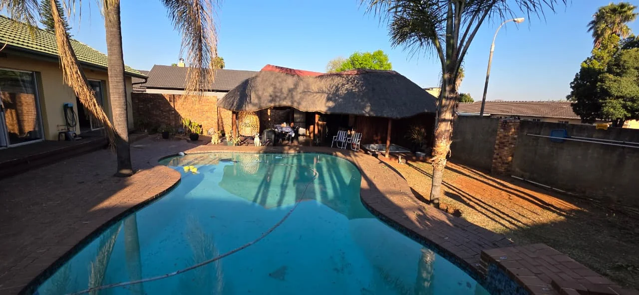 Investment Opportunity | 3-Bedroom Home + Flatlet | R20,000 Rental Income