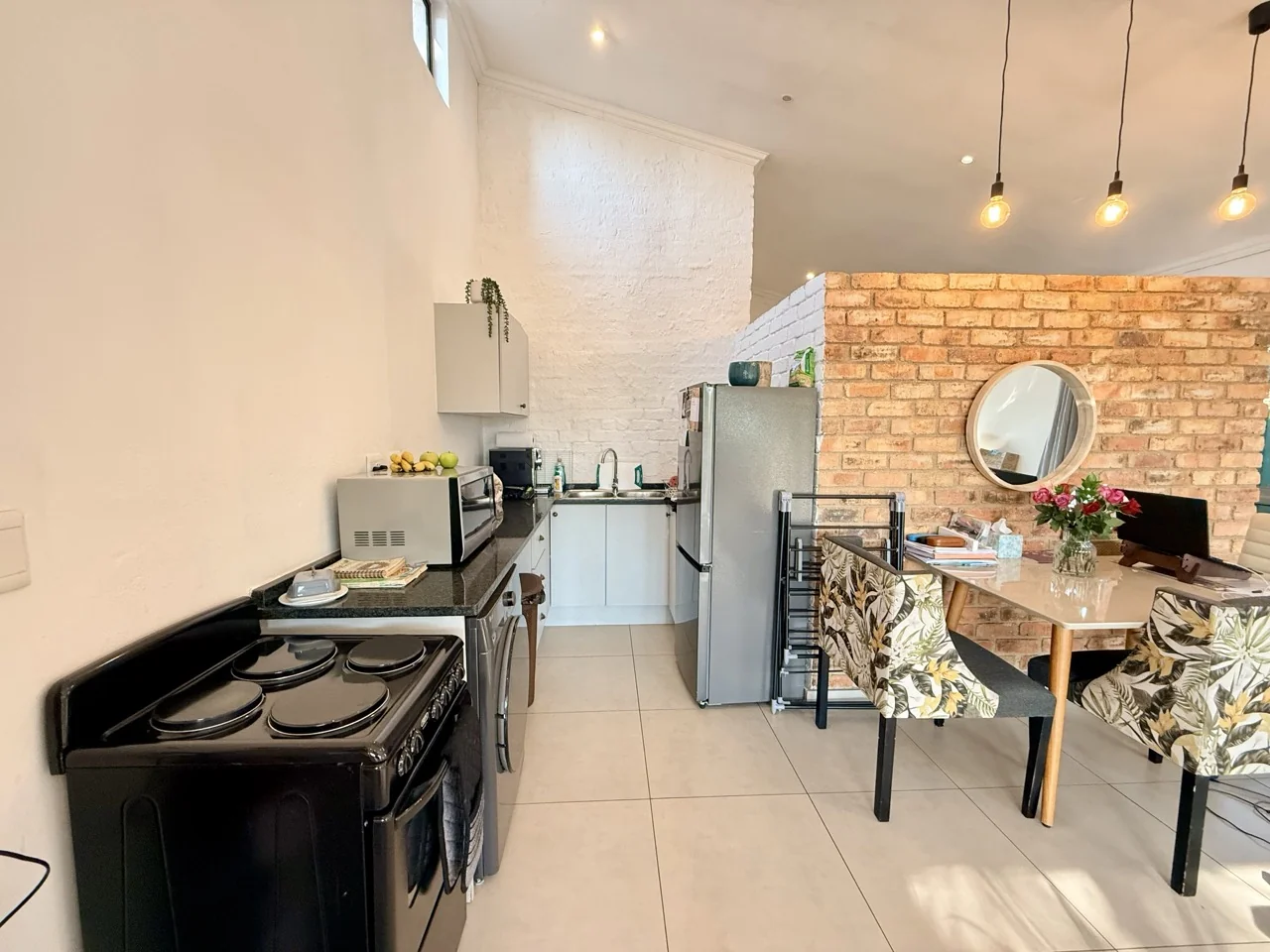 1 BEDROOM GARDEN COTTAGE FOR RENT IN IRENE