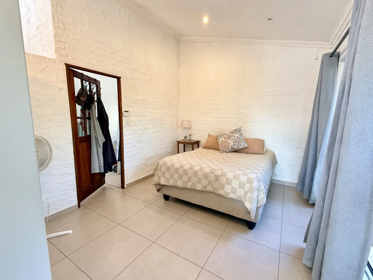 1 BEDROOM GARDEN COTTAGE FOR RENT IN IRENE