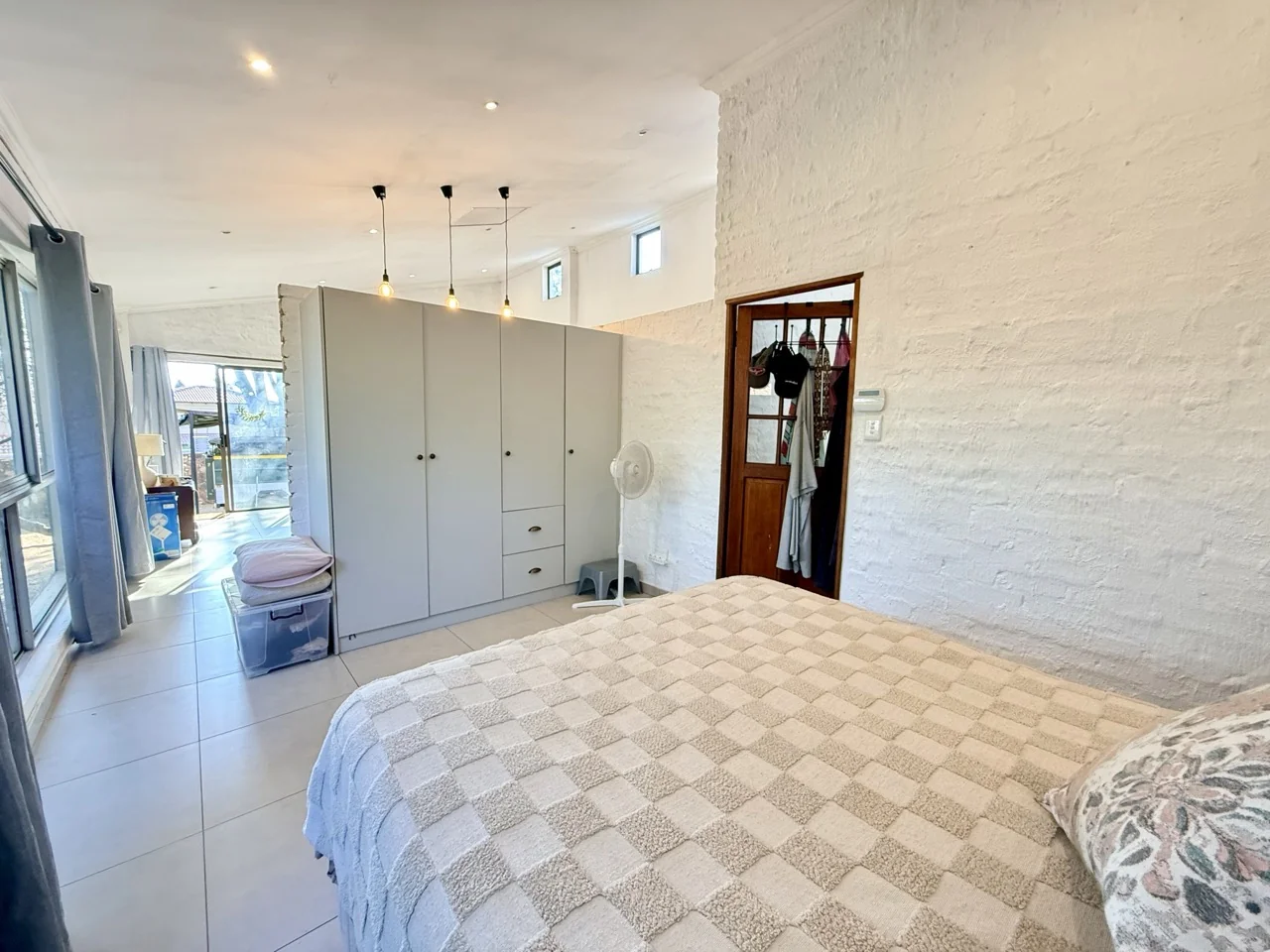 1 BEDROOM GARDEN COTTAGE FOR RENT IN IRENE